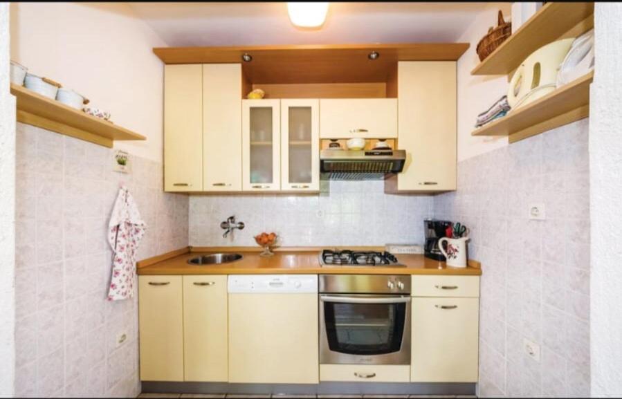 Apartment "Ane" Kruševo エクステリア 写真